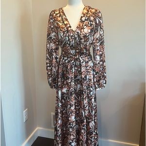 NWT Karen Millen midi dress with abstract foil print